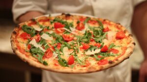 Pizza rendelés Budapest - Házhozszállítás Pizza rendelés Budapest - Friss olasz pizzák és ínycsiklandó gofrik házhozszállítása Budapesten. Rendelj most, és élvezd a tökéletes ízek harmóniáját!